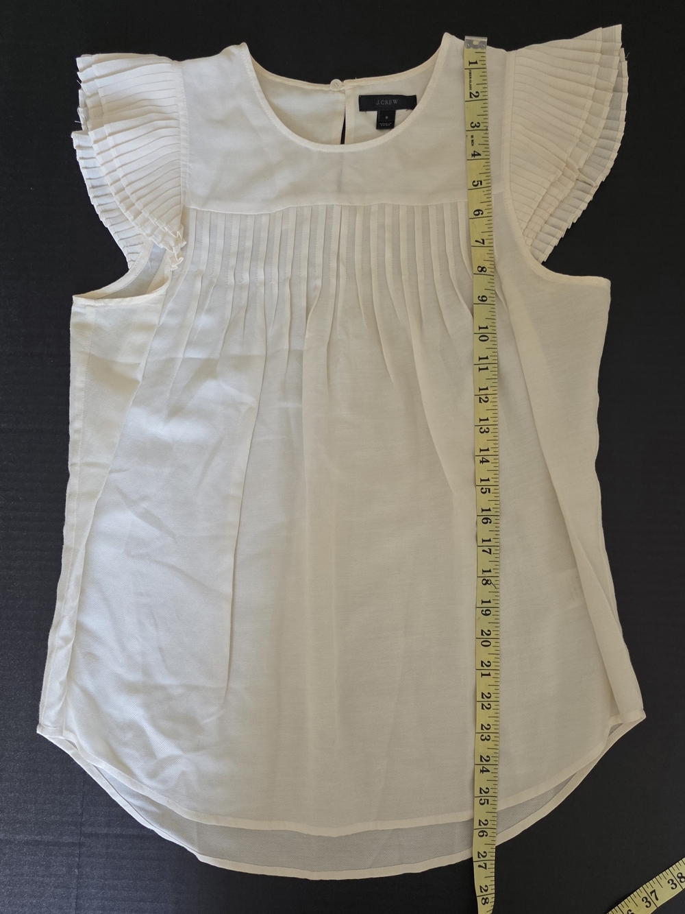 J. Crew Ivory Silk Blouse Plated Flutter Slevees Clean girl Mininmalist Scandi - Picture 6 of 7